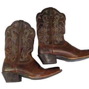 Ariat Woman's boots Brown size 7.5 like new